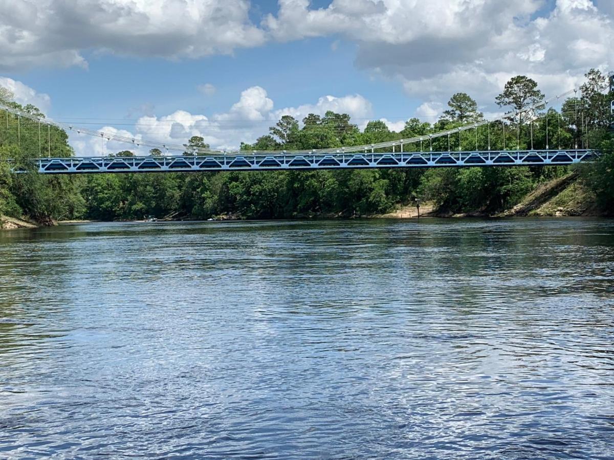 The Suwannee River Hide-A-Way Villa Mayo Exterior photo